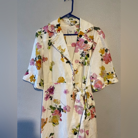 Tabitha Wrap Front Midi Dress - Picture 7 of 10